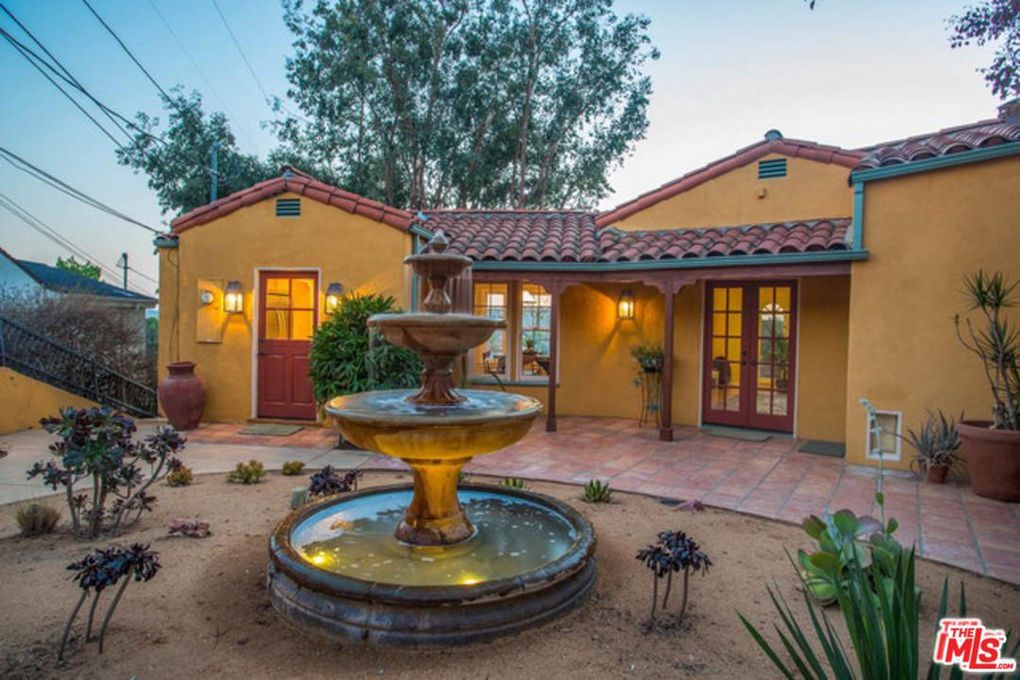 Craquez pour une jolie maison de style hacienda à Los Angeles