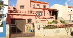 Acheter une belle villa de 3 Chambres à Faro, Portugal