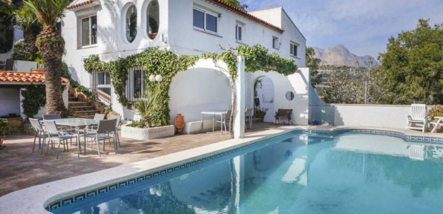 Belle villa à acquérir à Alicante, Espagne
