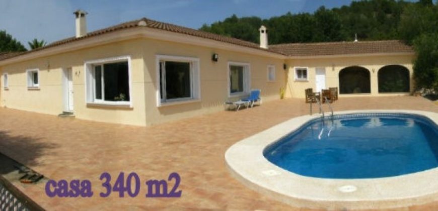 Belle villa inédite à vendre à Alicante, Espagne