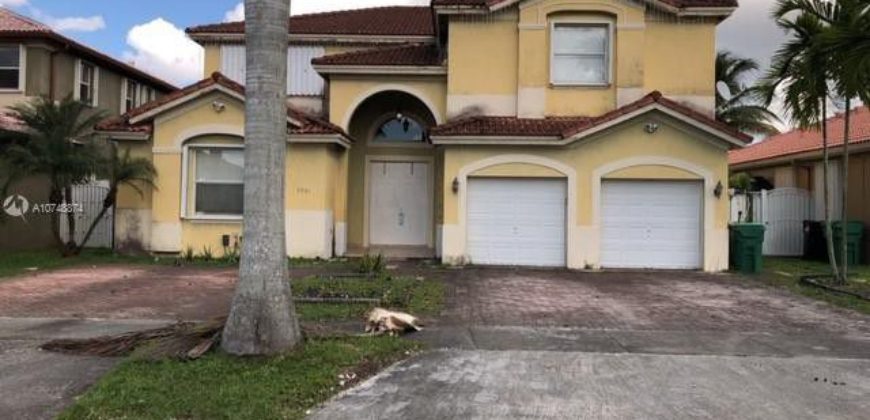 Villa à vendre dans la ville de Miami, USA
