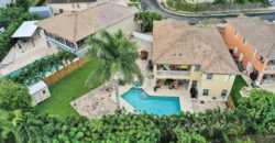 Villa de luxe colossale avec piscine à Miami, USA