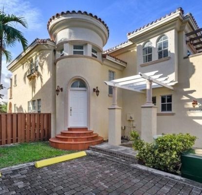Villa de luxe rénovée à Miami, Floride, USA